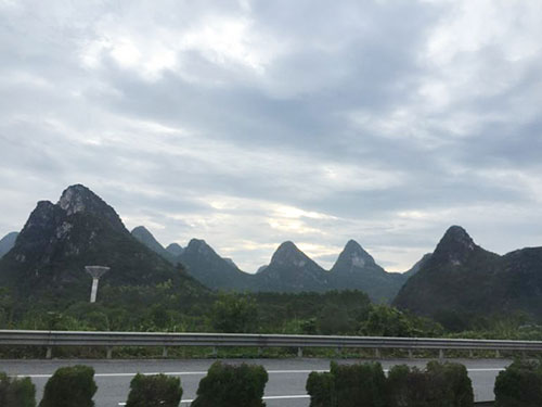 岳阳凯达科技开发有限责任公司,油加氢催化剂载体销售,干胶粉生产,吸附剂销售