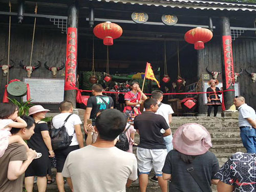 岳阳凯达科技开发有限责任公司,油加氢催化剂载体销售,干胶粉生产,吸附剂销售