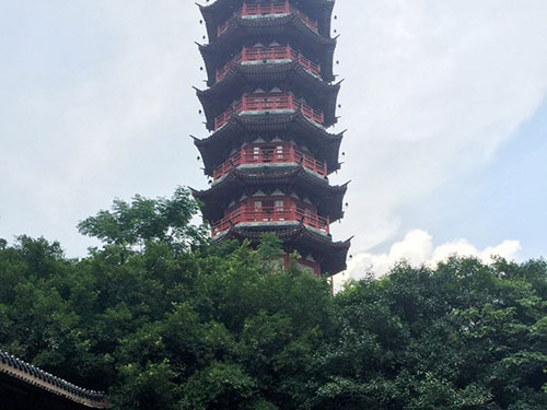 岳阳凯达科技开发有限责任公司,油加氢催化剂载体销售,干胶粉生产,吸附剂销售